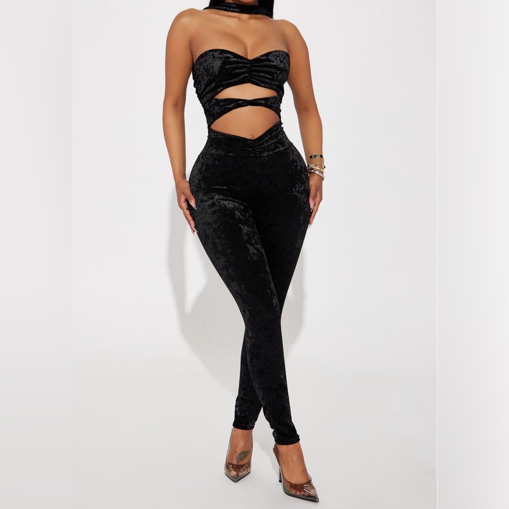 Crushed velvet cutout jumpsuit. XS